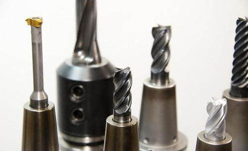 铁面孔目 探秘多样形状的电钻钻头及其拍摄辅助技巧